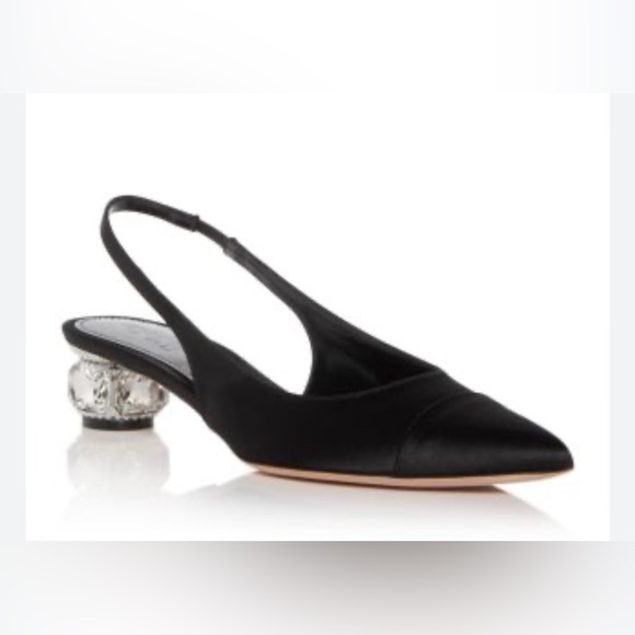 Giambattista Valli
Suede Crystal-Heel Slingback Pumps NWT retail $840 - Picture 3 of 15